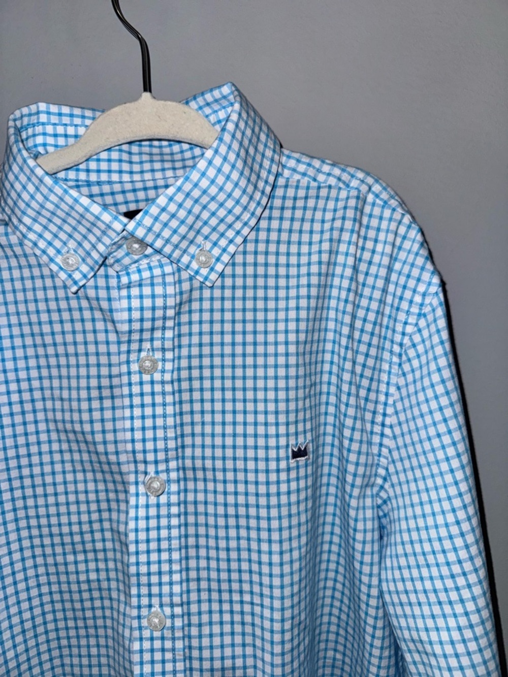 crown & ivy Light Blue Gingham Button-Down Shirt - Picture 5 of 7